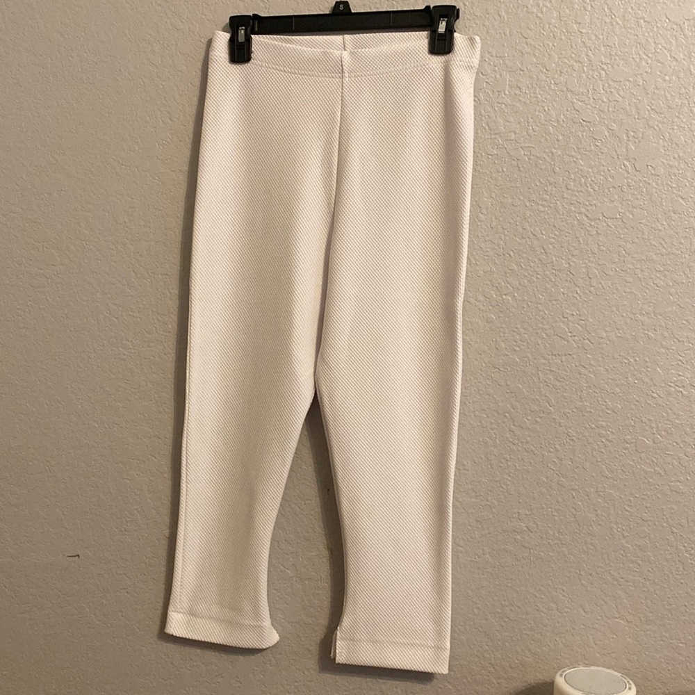 White Capri Pants.